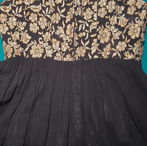 Stunning vintage 1960/70s brocade and chiffon cocktail dress - Picture 8 of 9
